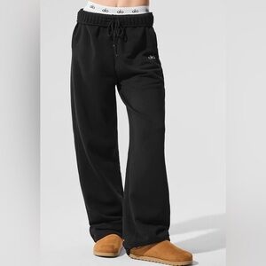 All Yoga black Accolade Straight Leg Sweatpants Size Small